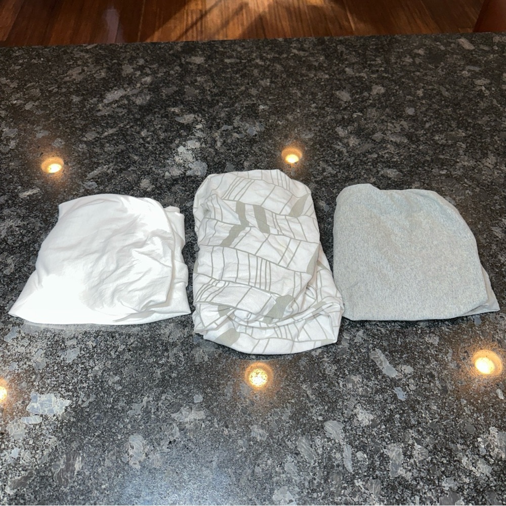 Lot of 3 Burt’s Bees + Pickle Organic Baby Bassinet Sheet Set